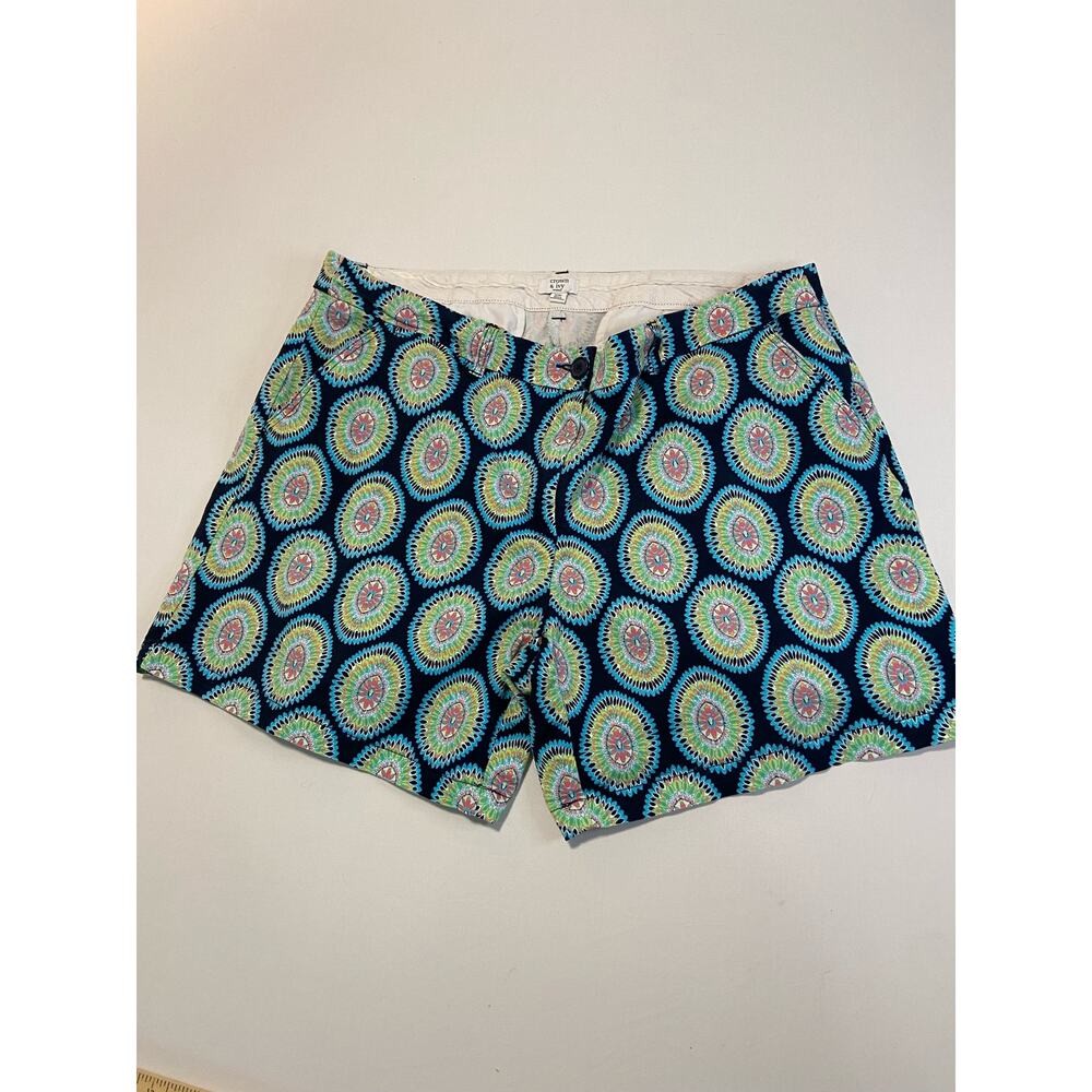 Crown and Ivy bright medallion shorts 20W